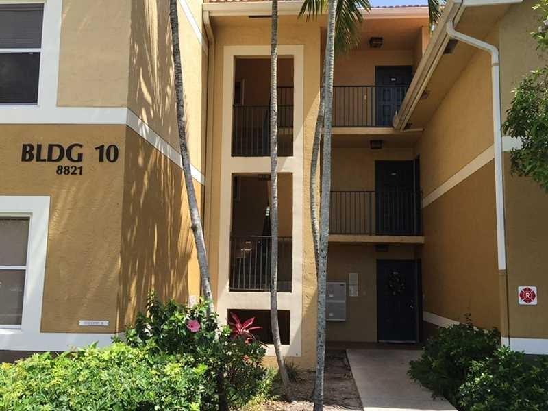 Foto del edificio - 8821 Wiles Rd