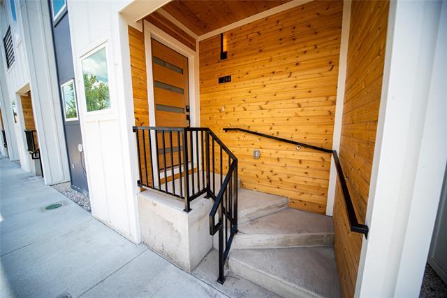 Building Photo - 2804 Weisenberger St