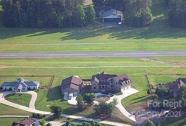 Foto del edificio - 123 Hughes Ln