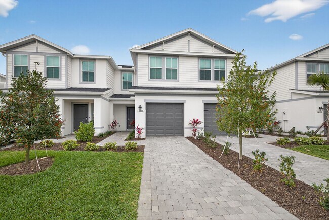 Foto del edificio - 2025 Townhome | 3 Bed + 3 Bath | Modern Living in Bradenton