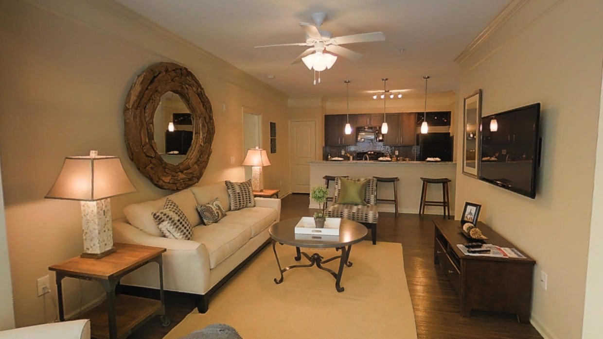 Photo - Century Lakeshore Crossings Apartments