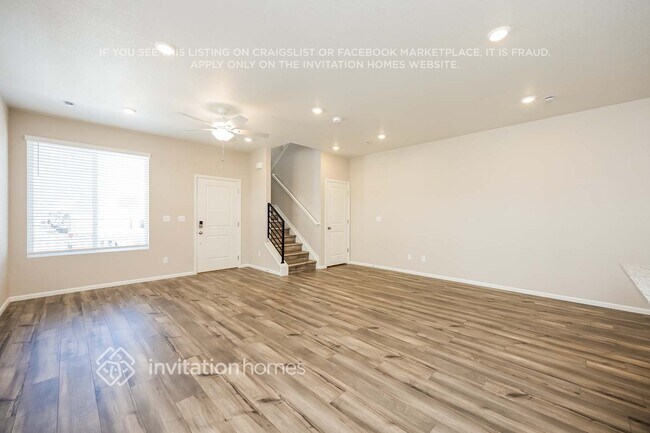 Foto del edificio - 9387 Oro City Loop