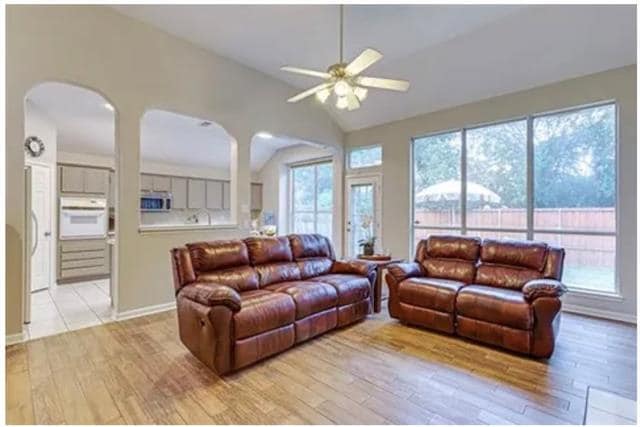 Building Photo - 7512 Brookview Dr