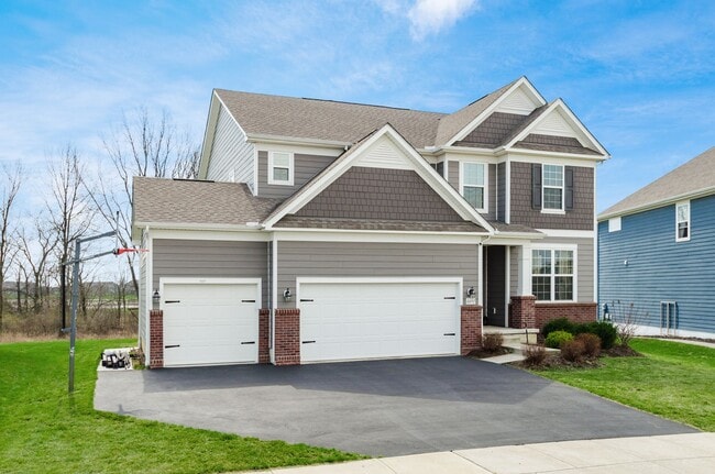 Foto del edificio - 6692 Rocky Ridge Dr