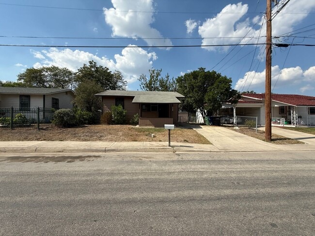 Photo - 3003 Venus St House