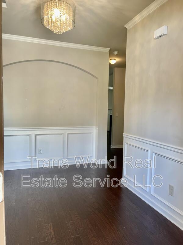 Building Photo - 5226 Apple Grove Rd NE