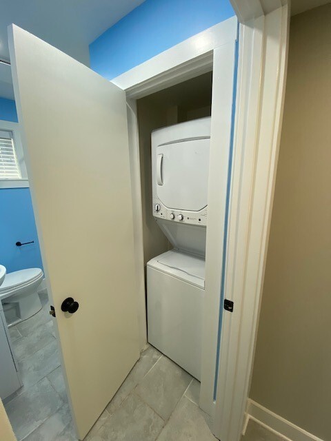 Building Photo - 4045 W Bellfort Ave