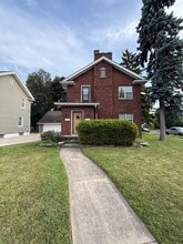 Building Photo - 1443 Royalton Rd