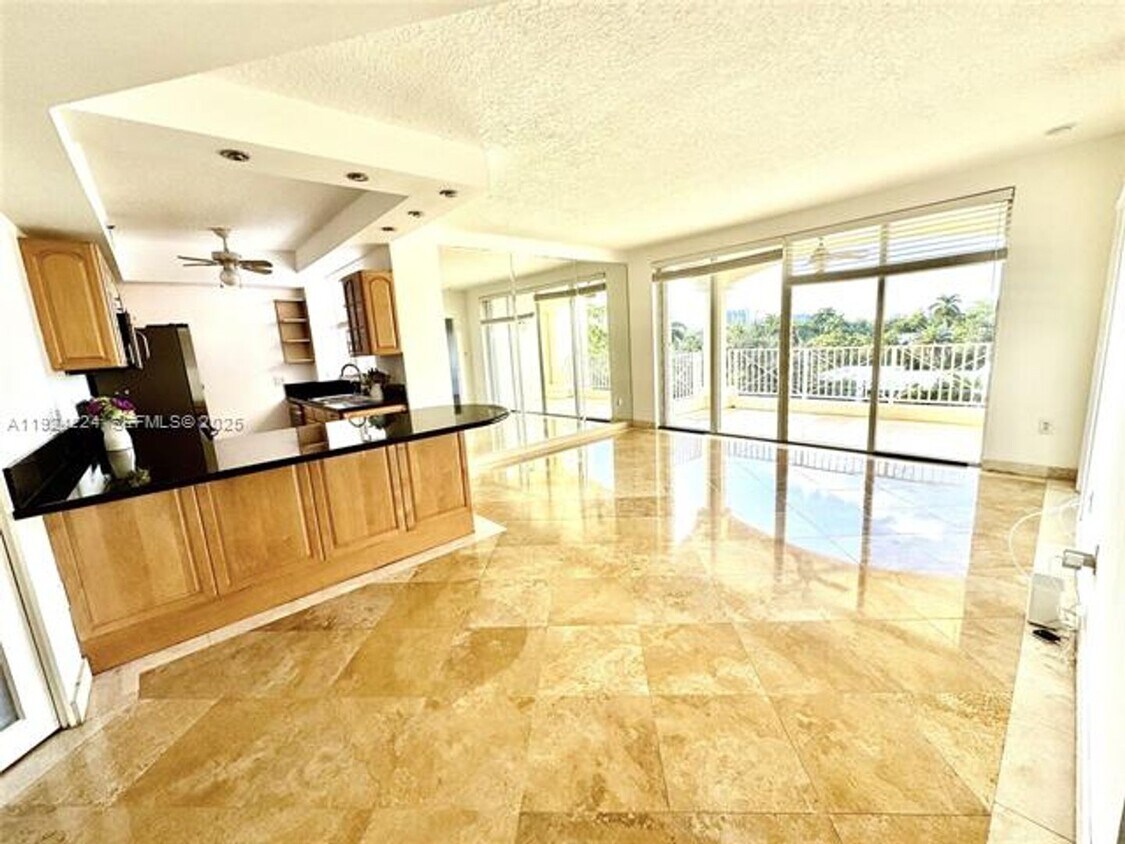 Photo - 1824 Brickell Ave unit 4C (A11924224)