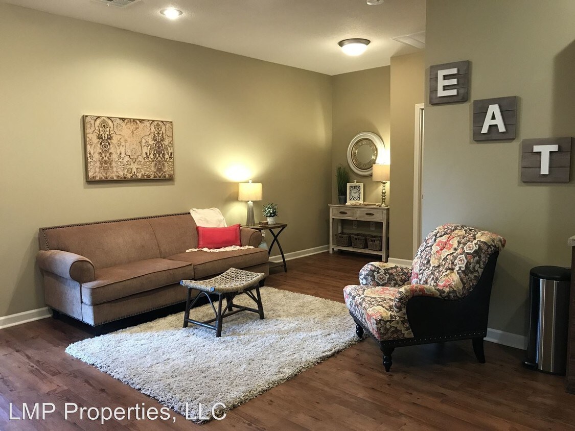 Foto principal - 4001 Brinlee St