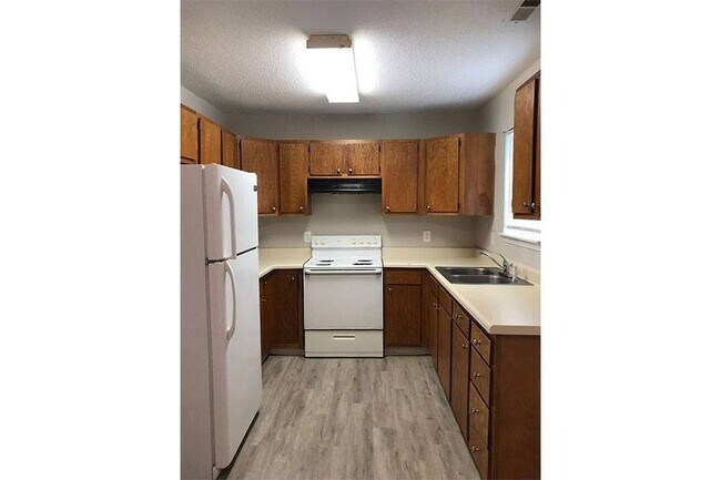 Foto del edificio - Gastonia Groves Apartment