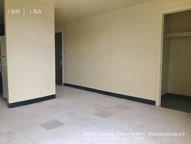 Foto del edificio - 1 bedroom in Woonsocket RI 02895