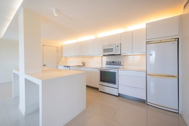 Foto del edificio - 2555 NE 11th St