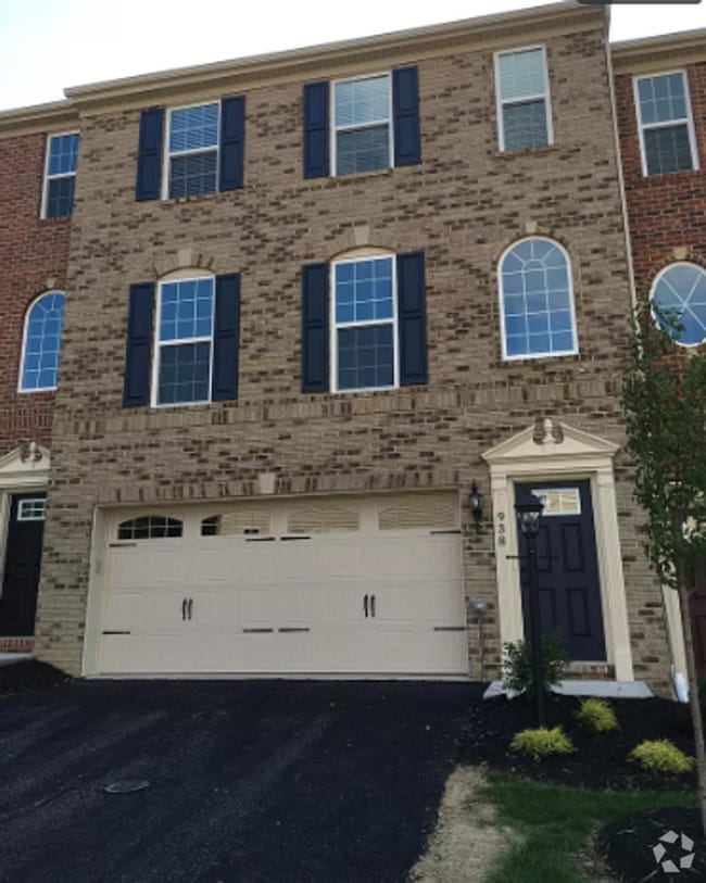 Building Photo - 938 Bell Dr