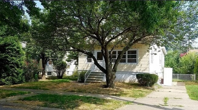 Building Photo - 4801 Edgar Terrace