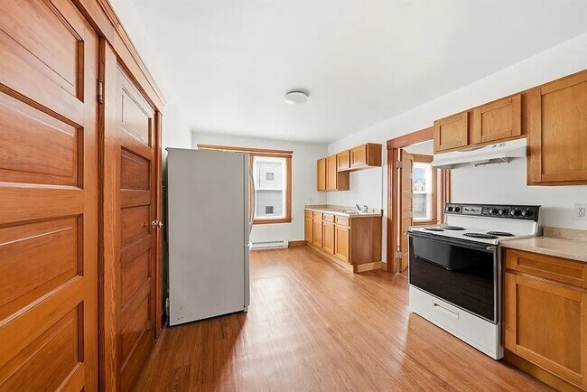 Foto del edificio - 31 Whitcomb St