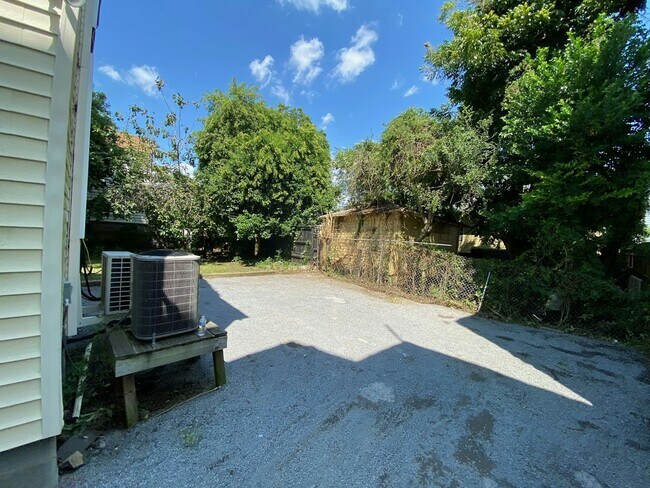 Foto del edificio - 8 Orrs Ct