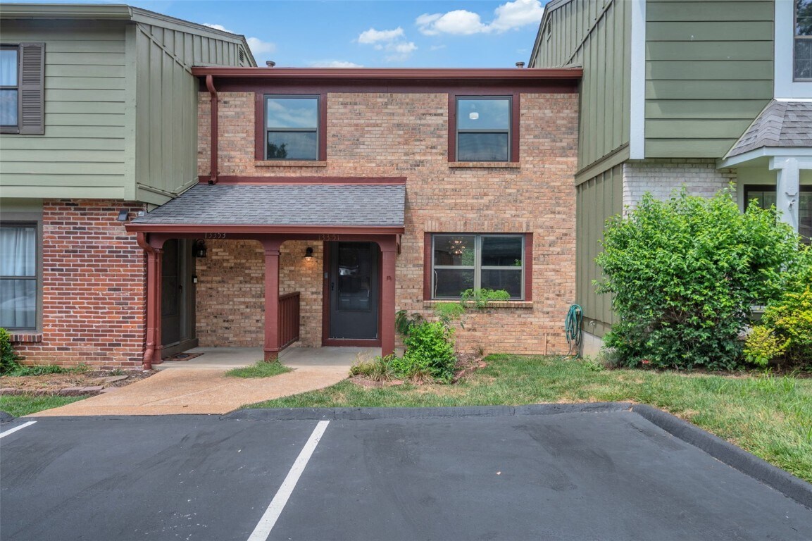 Primary Photo - 13351 Hiddencrest Ln