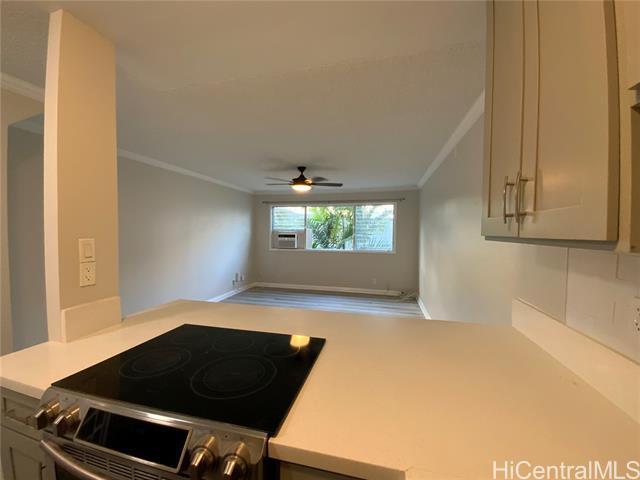 Building Photo - 350 Aoloa St