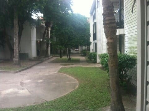 Court Yard - 1325 S 77 Sunshine Strip
