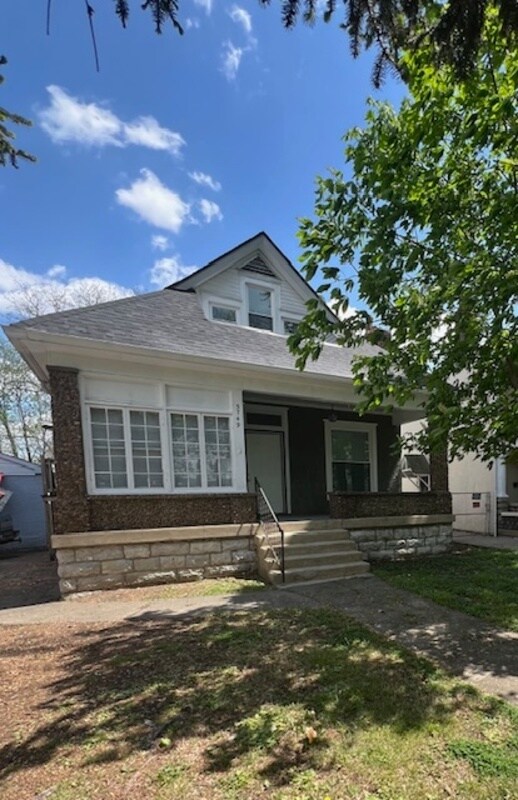 3749 Southern Pkwy, Louisville, KY 40214 House Rental in Louisville