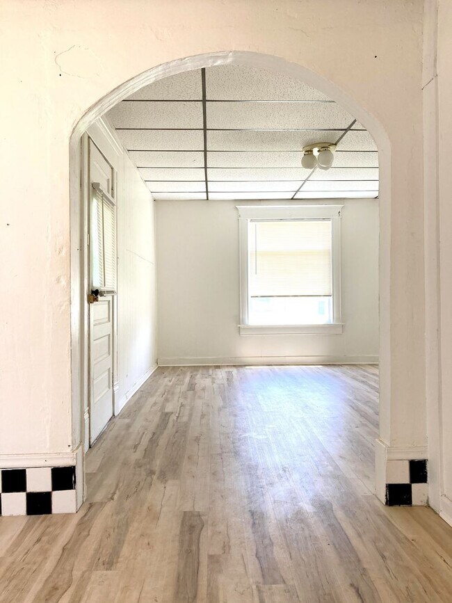 Foto del edificio - 2 Bed 1 Bath Home