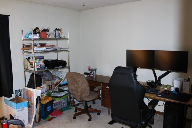 Building Photo - North Ames Duplex with lots of storage space