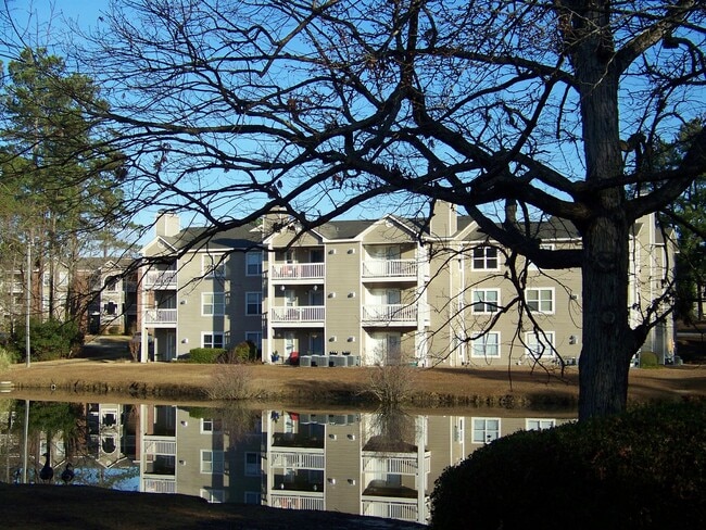 Building Photo - BARTON'S LANDING
