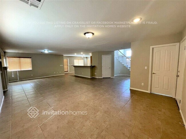 Foto del edificio - 8104 Marin Pointe Ave