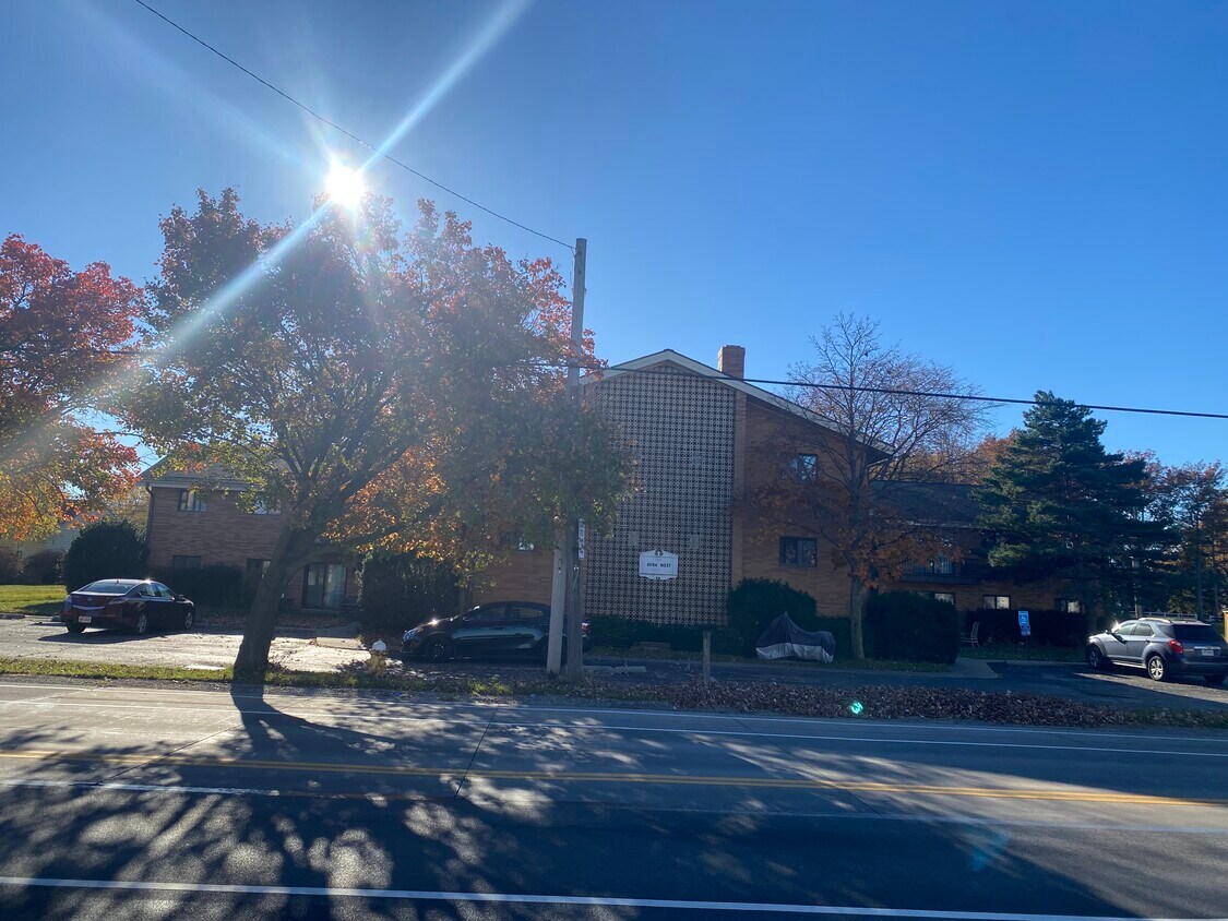 33373 Lake Rd Unit 1109, Avon Lake, OH 44012 Apartments in Avon Lake