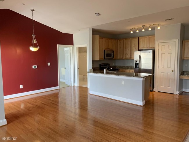 Foto del edificio - 2700 Gresham Way