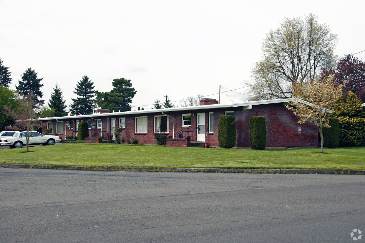 Primary Photo - Bel Air Apartments