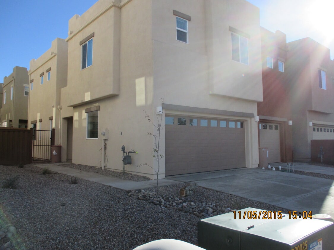 Primary Photo - 14 Carson Valley Way