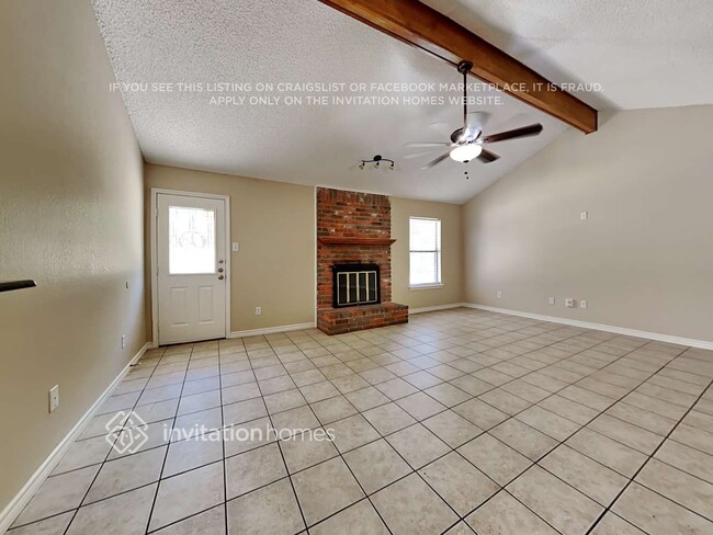 Building Photo - 2512 Bayberry Ln