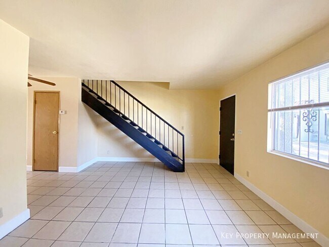 Foto del edificio - 894 Rhinegold Way