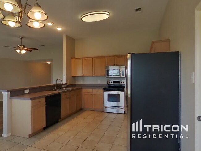 Foto del edificio - 9760 Stoney Bridge Rd