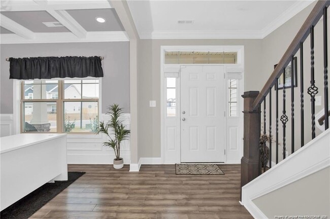 Building Photo - 5344 Debut Ave