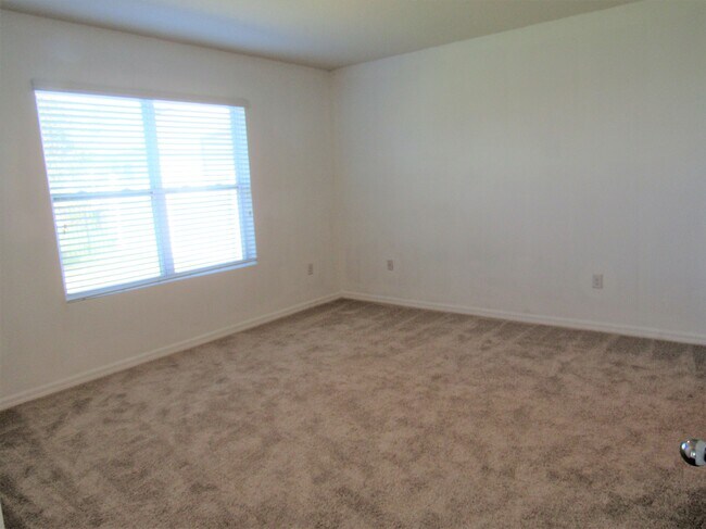 Building Photo - 2907 Taton Trace