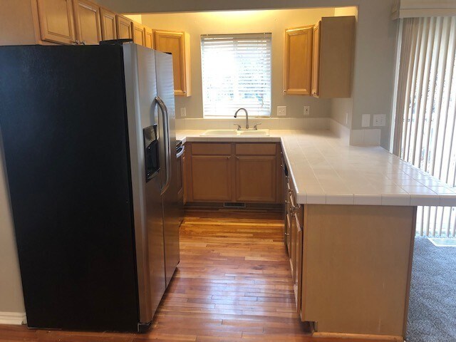 Foto del edificio - Gorgeous Townhome in SLC!