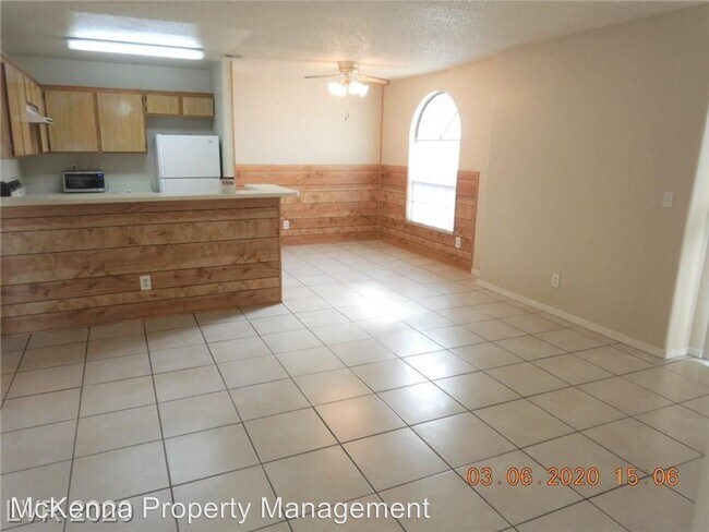 Foto del edificio - 2 br, 2 bath House - 2963 Juniper Hills #101