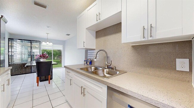 Foto del edificio - 21450 SW 109th Ct