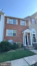Building Photo - 674 Tram Way