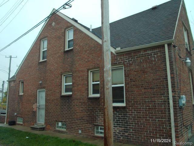 Building Photo - 11833 Wilfred St