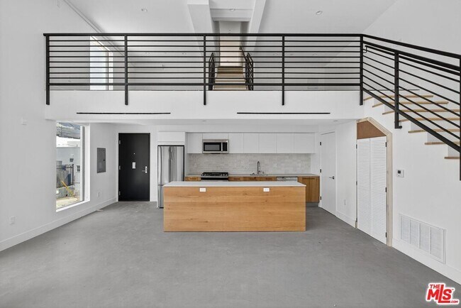 Foto del edificio - 2412 Eads St