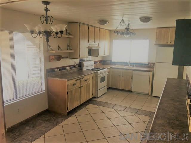 Foto del edificio - 8418 Summerdale Rd