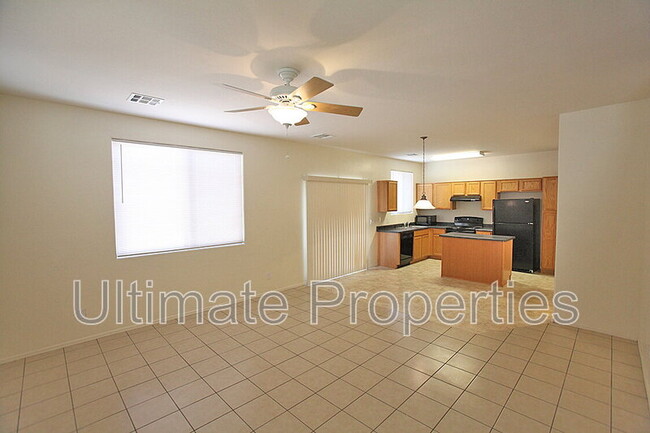 Building Photo - 17618 W Mandalay Ln