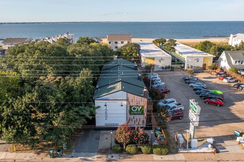 Primary Photo - 1252 W Ocean View Ave