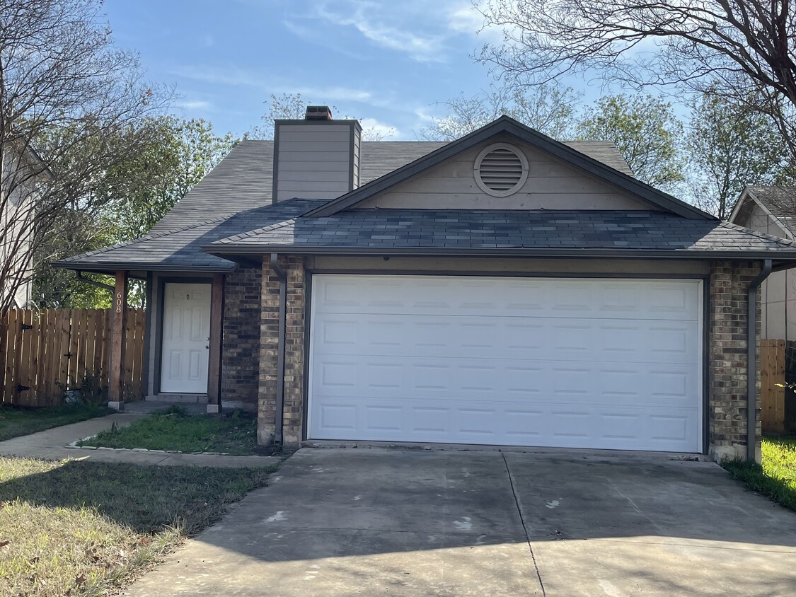 Foto principal - 608 Meadow Gate