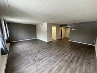 Wingra West Apartments
