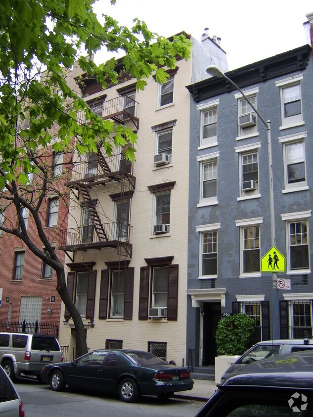 Primary Photo - 248 E 32nd St.